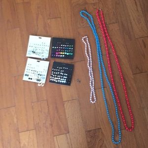 3/$10 Large Bundle of Jewelry